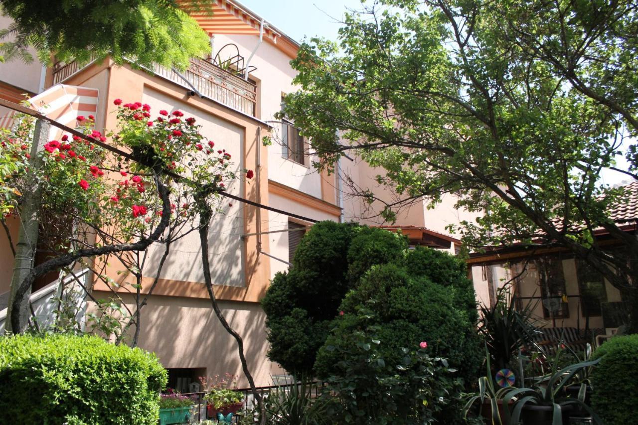 Hotel Orange House In The Old Town Plovdiv Esterno foto
